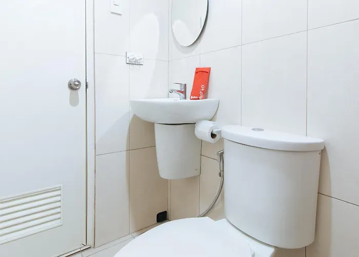 Hotel Reddoorz Near Quirino Station Manille