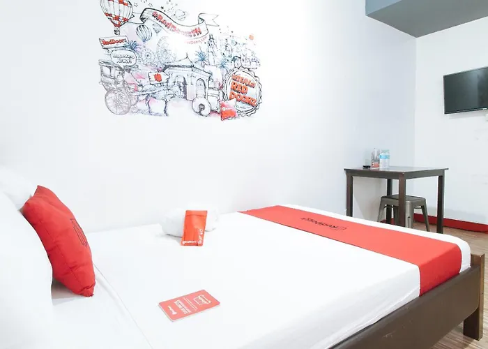 Hotel Reddoorz Near Quirino Station Manille