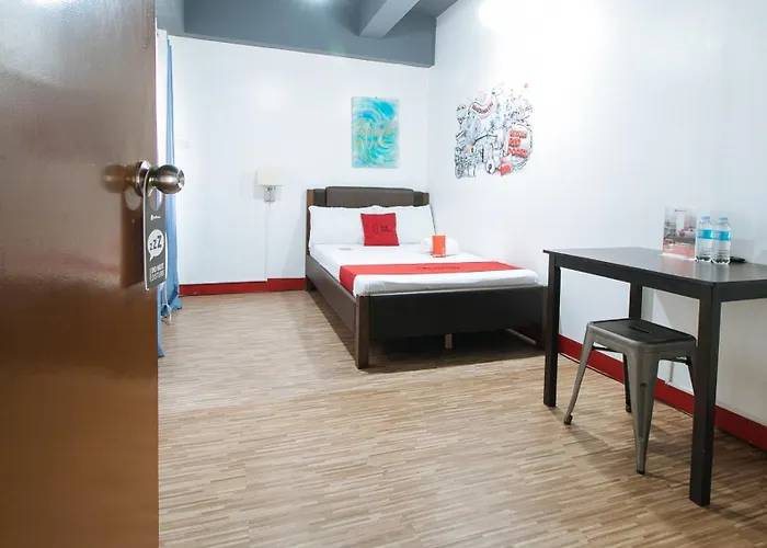 Reddoorz Near Quirino Station